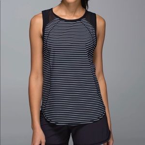 Lululemon Sculpt Tank - Manifesto